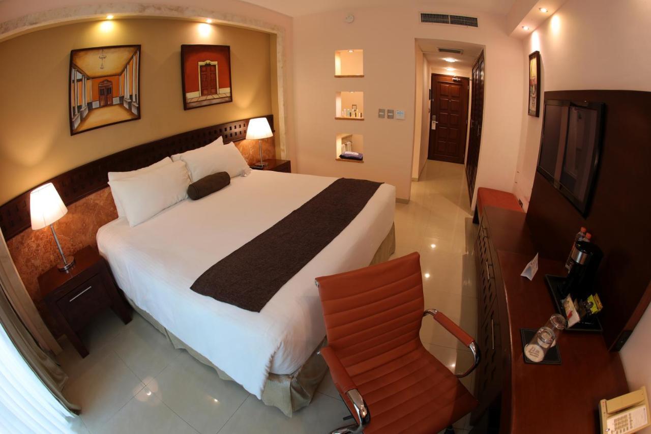 Wyndham Mérida Extérieur photo
