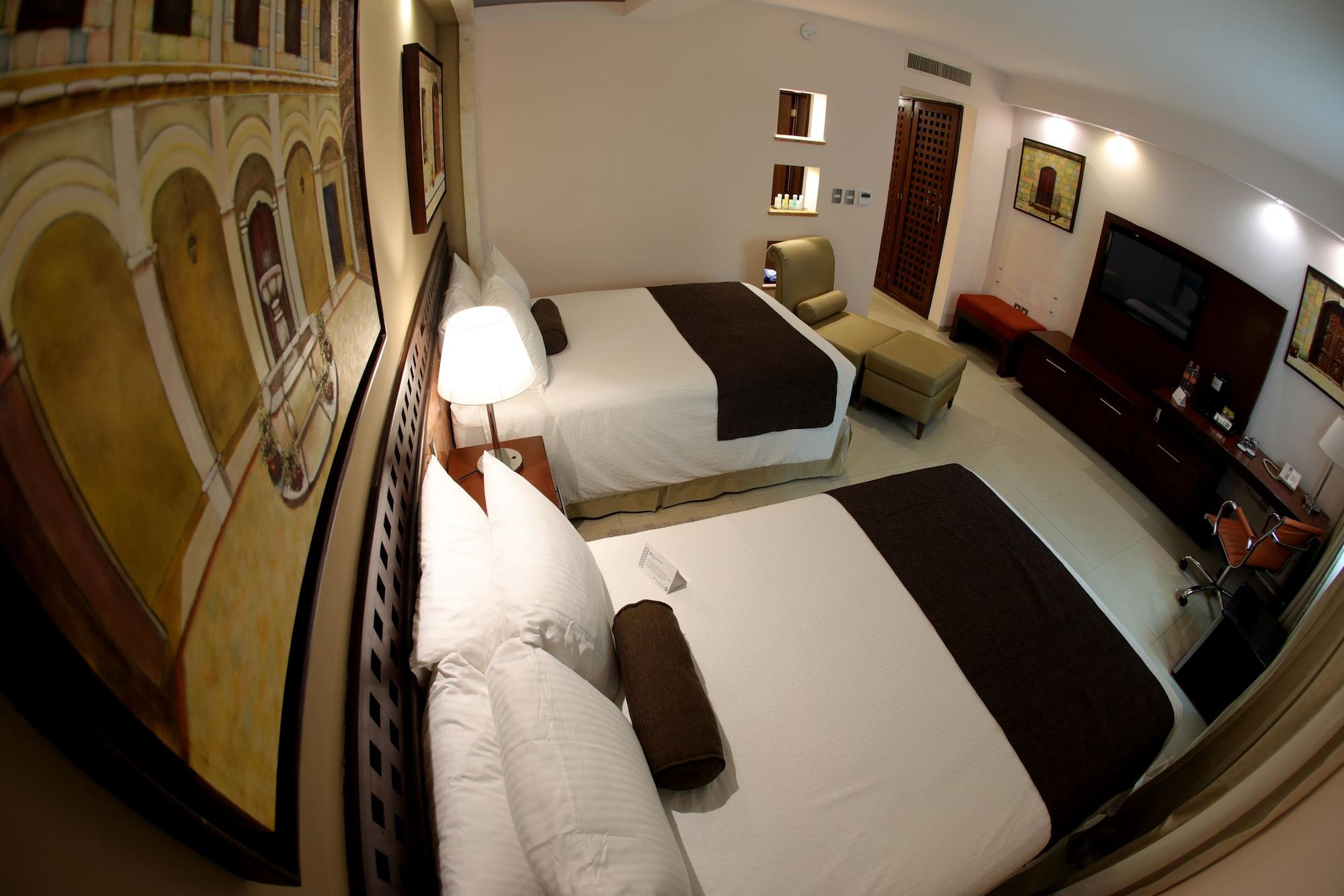 Wyndham Mérida Extérieur photo