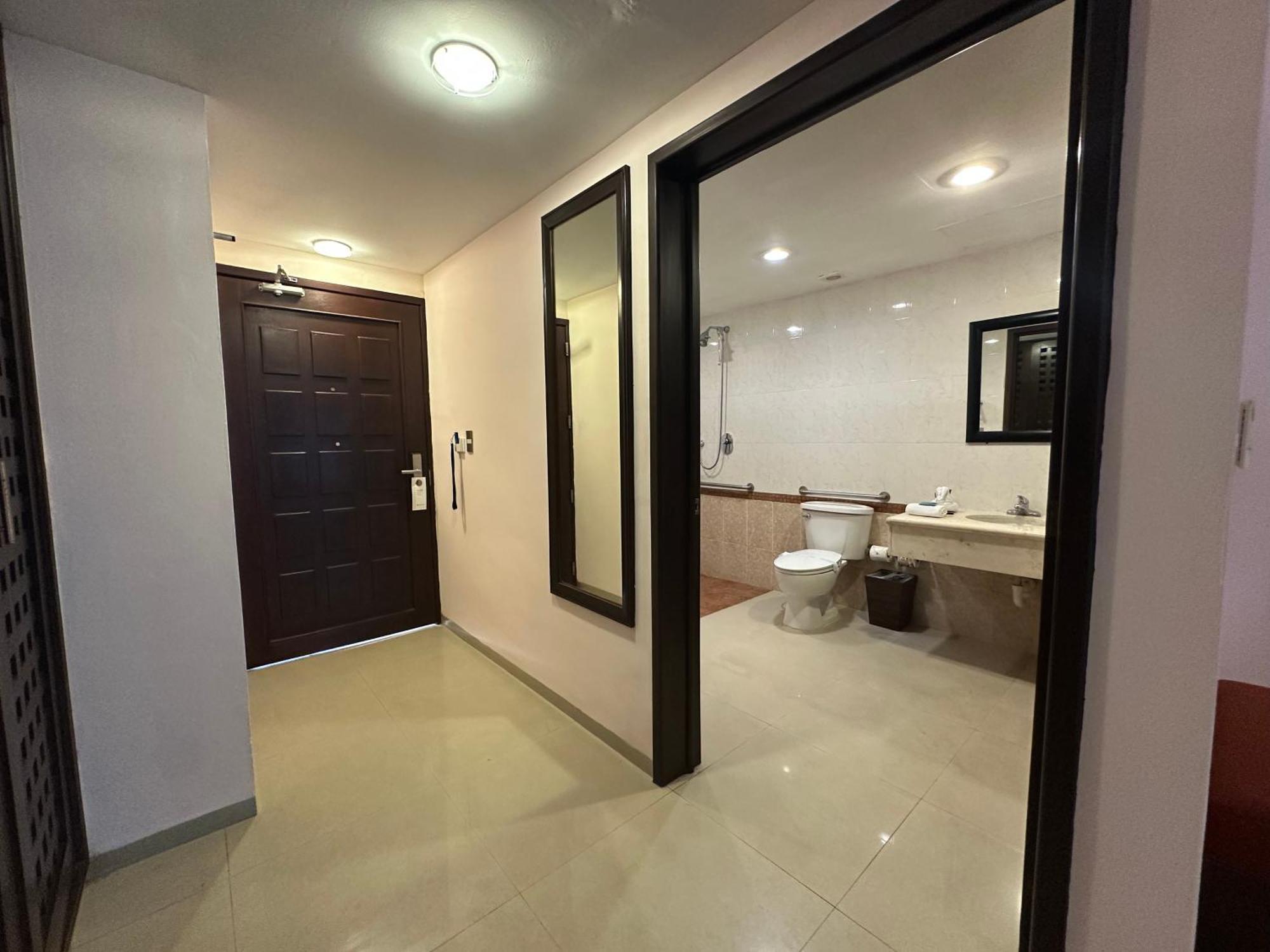 Wyndham Mérida Extérieur photo