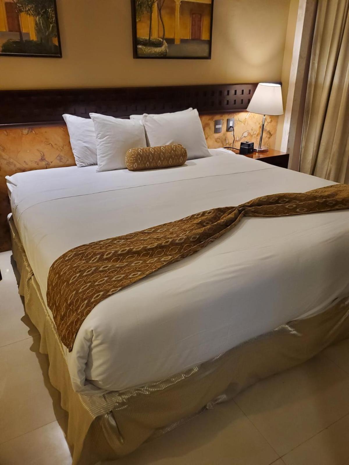 Wyndham Mérida Extérieur photo